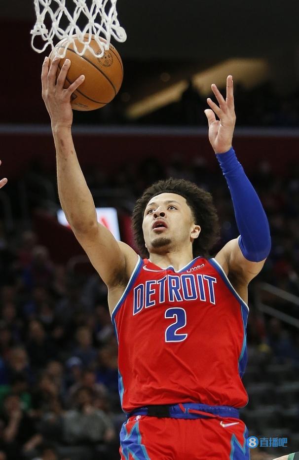 量威少在防 量威少在防