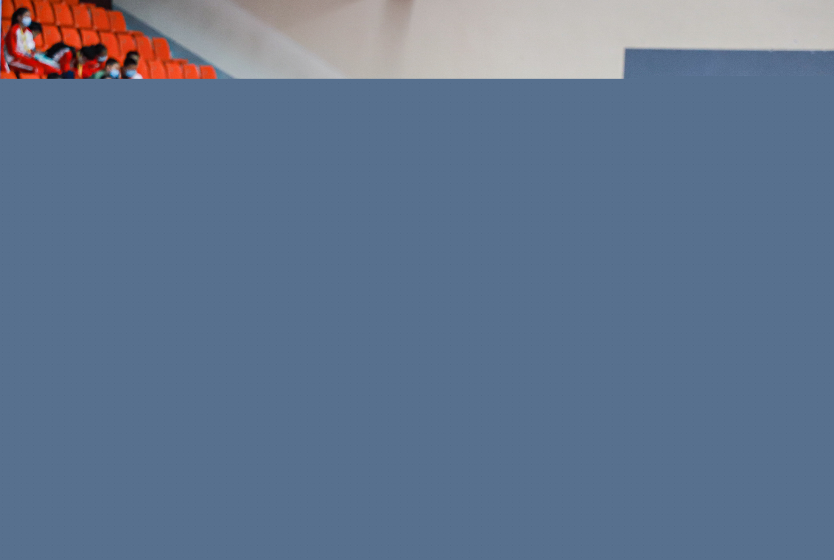 与此同时 与此同时