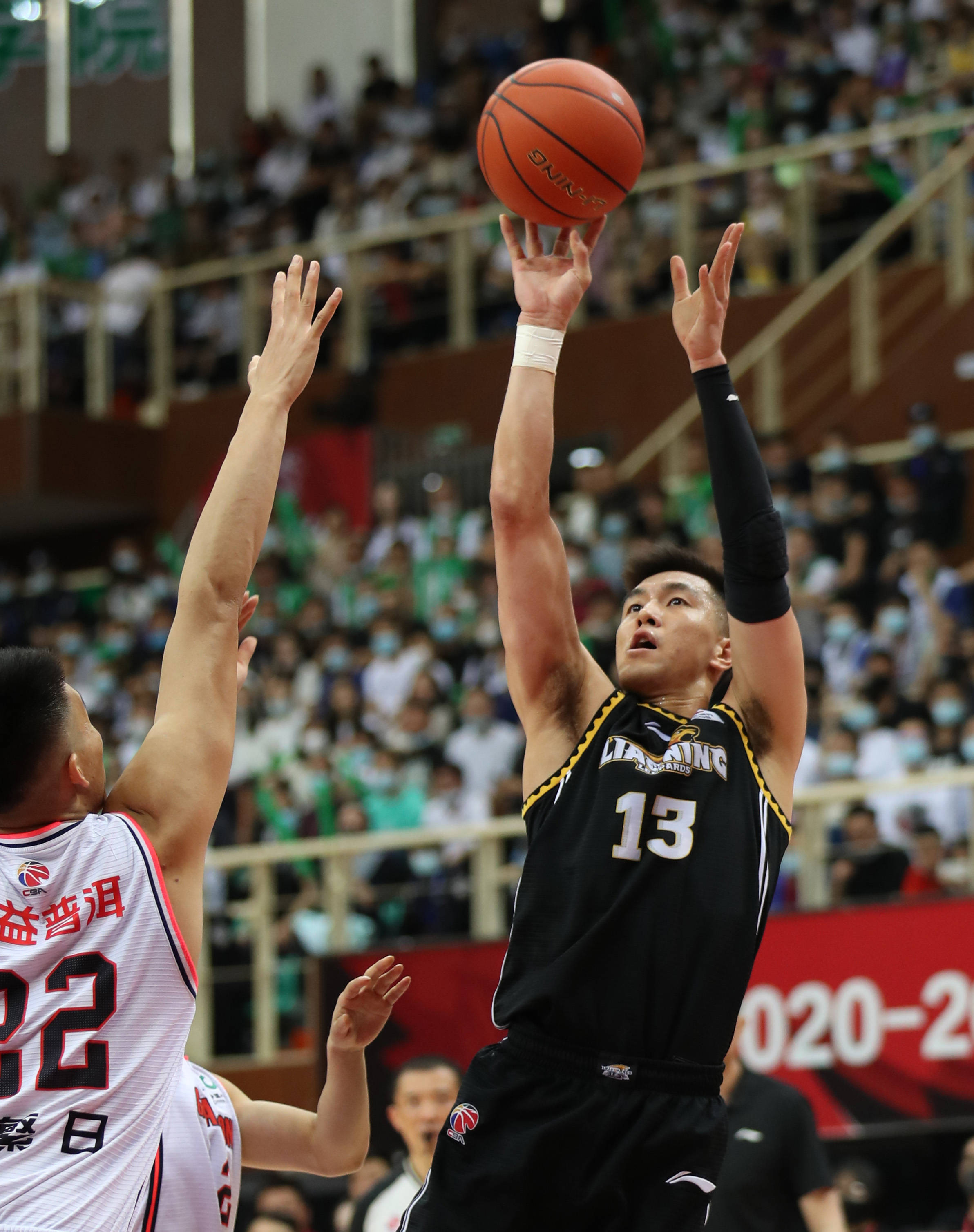 使得黄蜂几 使得黄蜂几