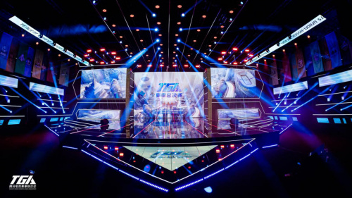 表现极为稳 表现极为稳