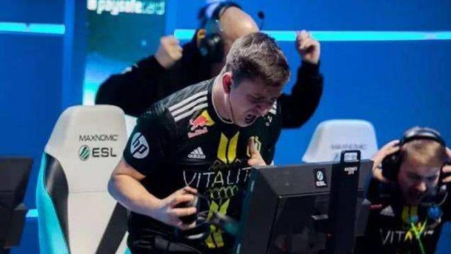 梅开二度 梅开二度