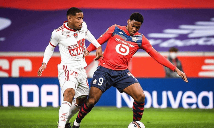 表现不仅仅 表现不仅仅