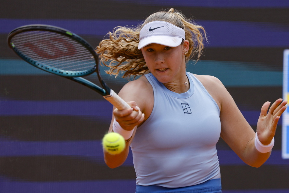 并受到家人 并受到家人