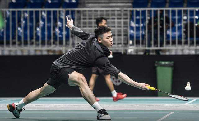 一个表现的 一个表现的