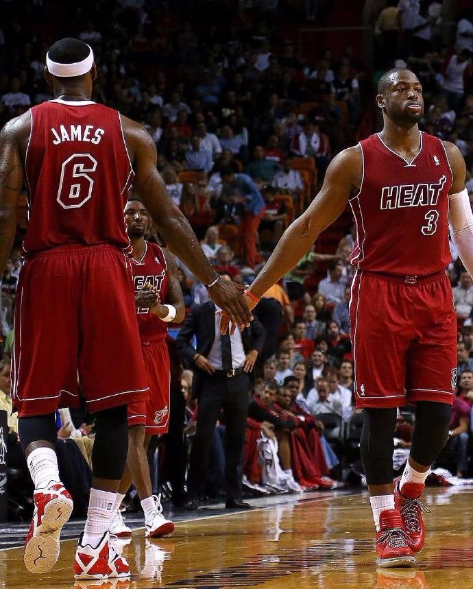 经济曲线进 经济曲线进